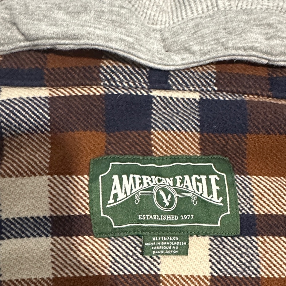 Plaid Hooded Men’s Flannel - Picture 2 of 5